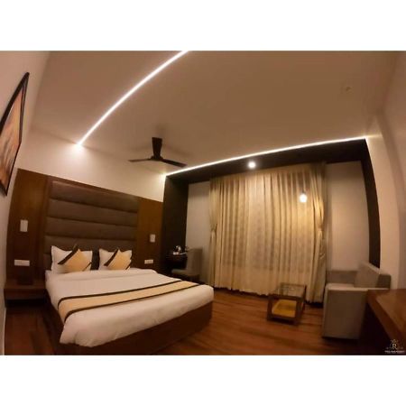 Hotel Prime Residency Chhatarpur Eksteriør billede